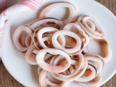 帶皮魷魚圈
