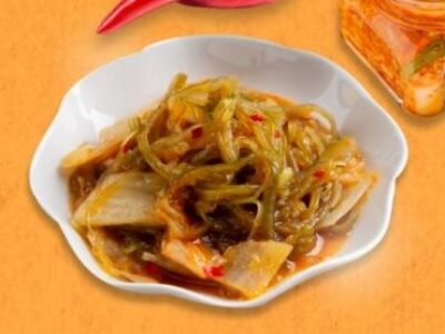 黃金泡菜裙帶絲